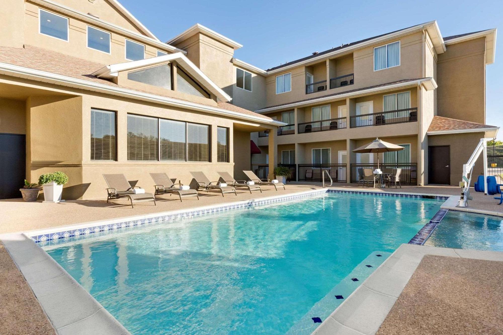 Country Inn & Suites By Radisson, Fort Worth West L-30 Nas Jrb Exterior foto